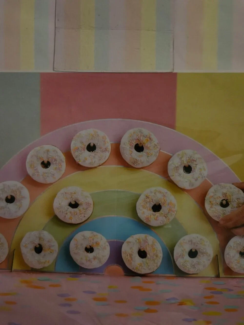 Ginger Ray NIB Pastel Rainbow Iridescent Donut Wall Party Stand